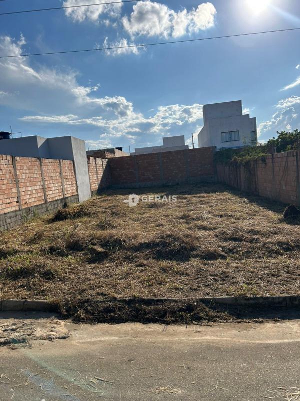 Lote à venda no VITORIA: 01 - LOTE