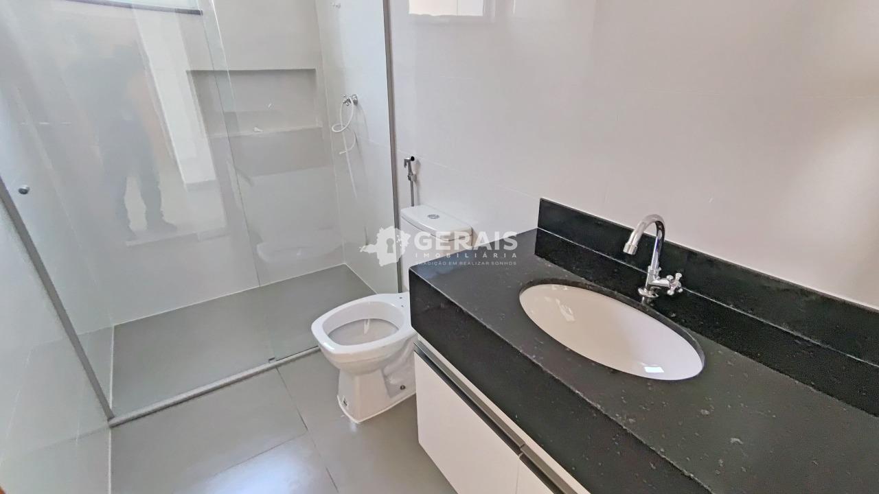 Kitnet para aluguel no BOM PASTOR: 06- BANHO SOCIAL