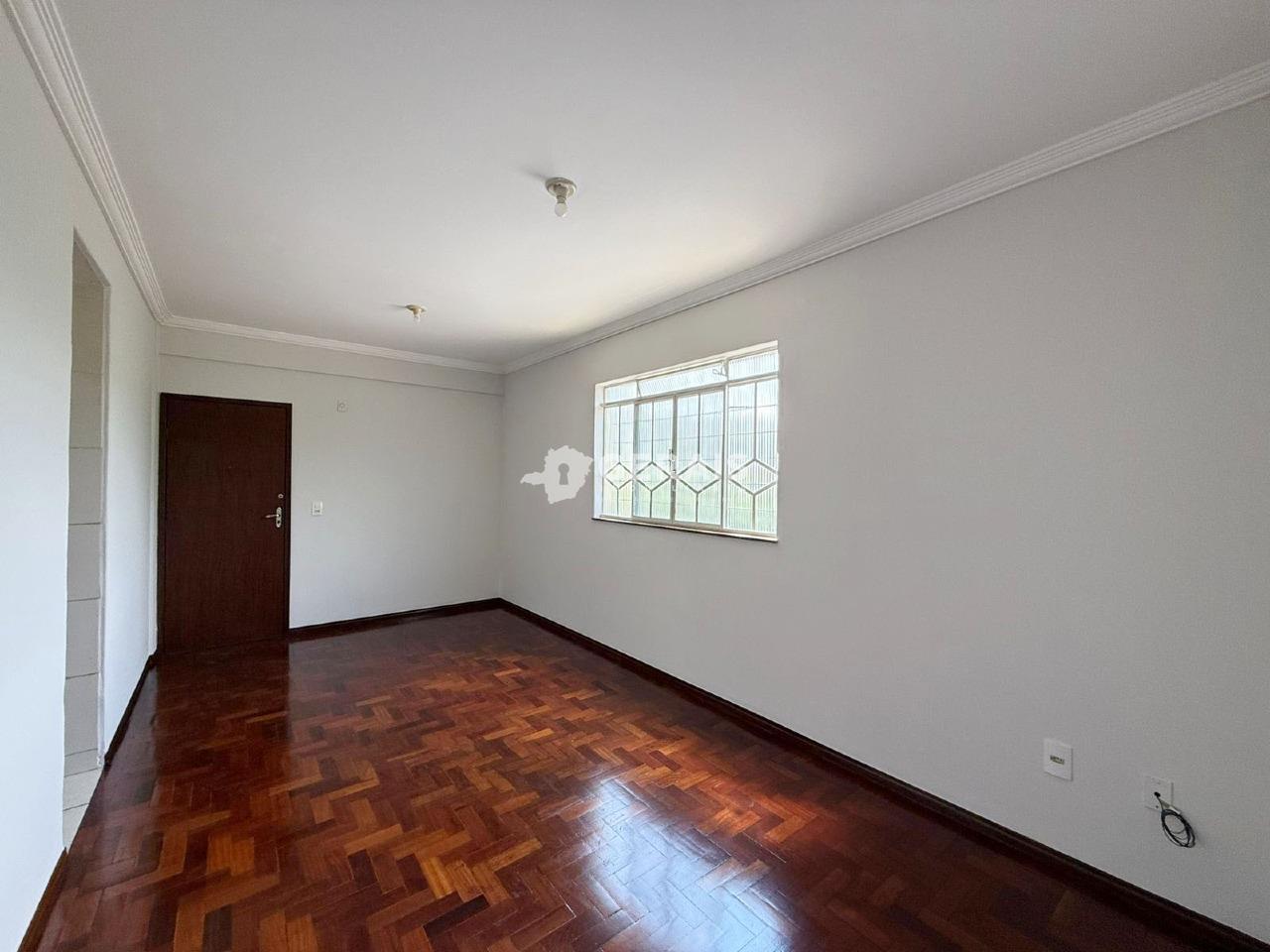 Apartamento à venda no VILA CRUZEIRO: 03 - SALA