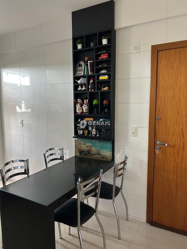 Apartamento à venda no SÃO JOSÉ: 08- COZINHA