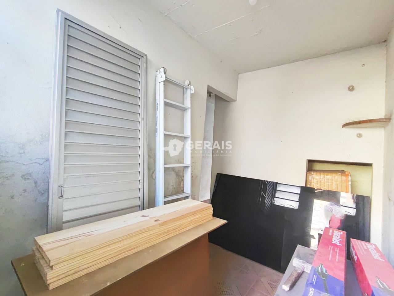 Sobrado à venda no DANILO PASSOS: 04- COZINHA