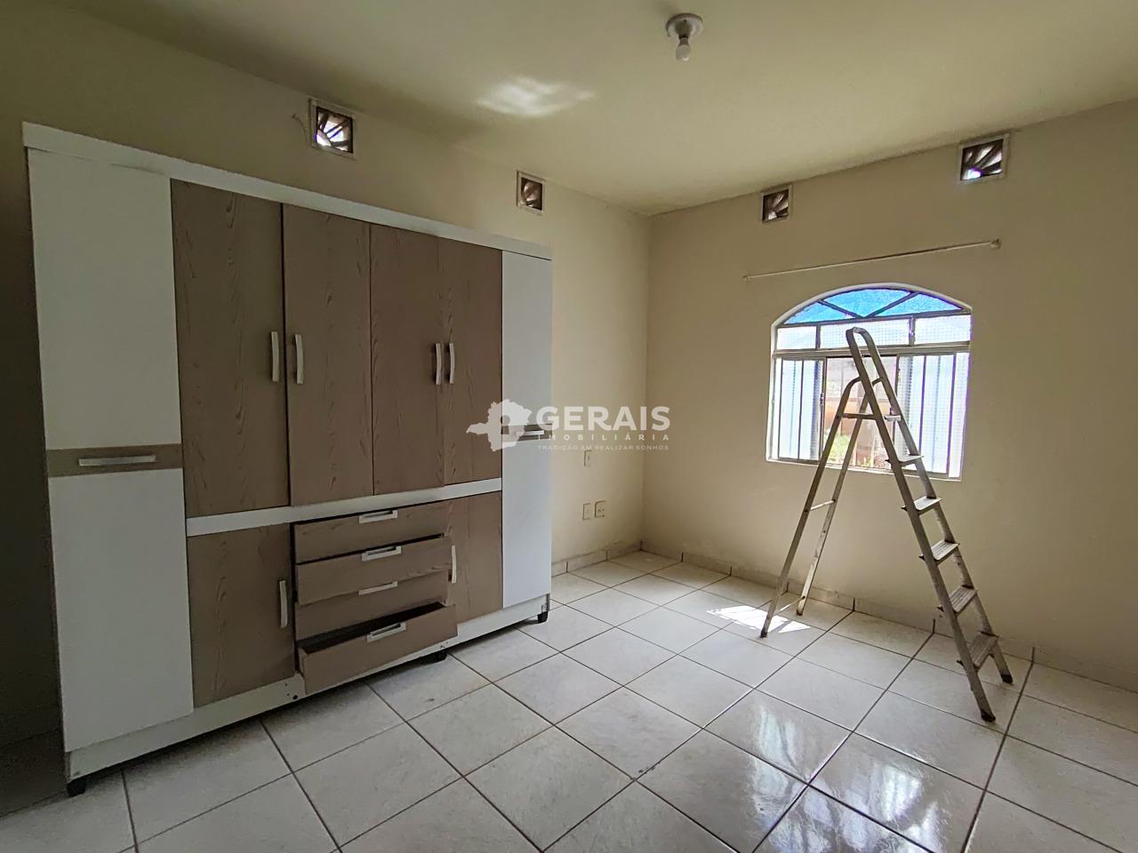 Chácara à venda no PRIMAVERA: 06- QUARTO 01