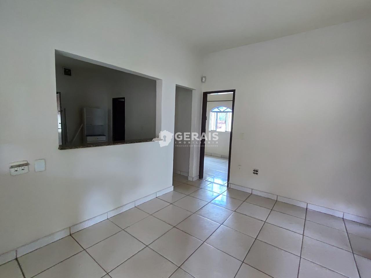 Chácara à venda no PRIMAVERA: 03- SALA