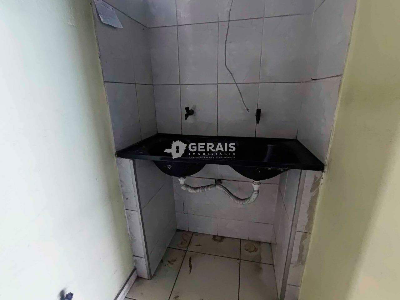 Galpão para aluguel no VILA BELO HORIZONTE: 07 - ÁREA DE SERVIÇO