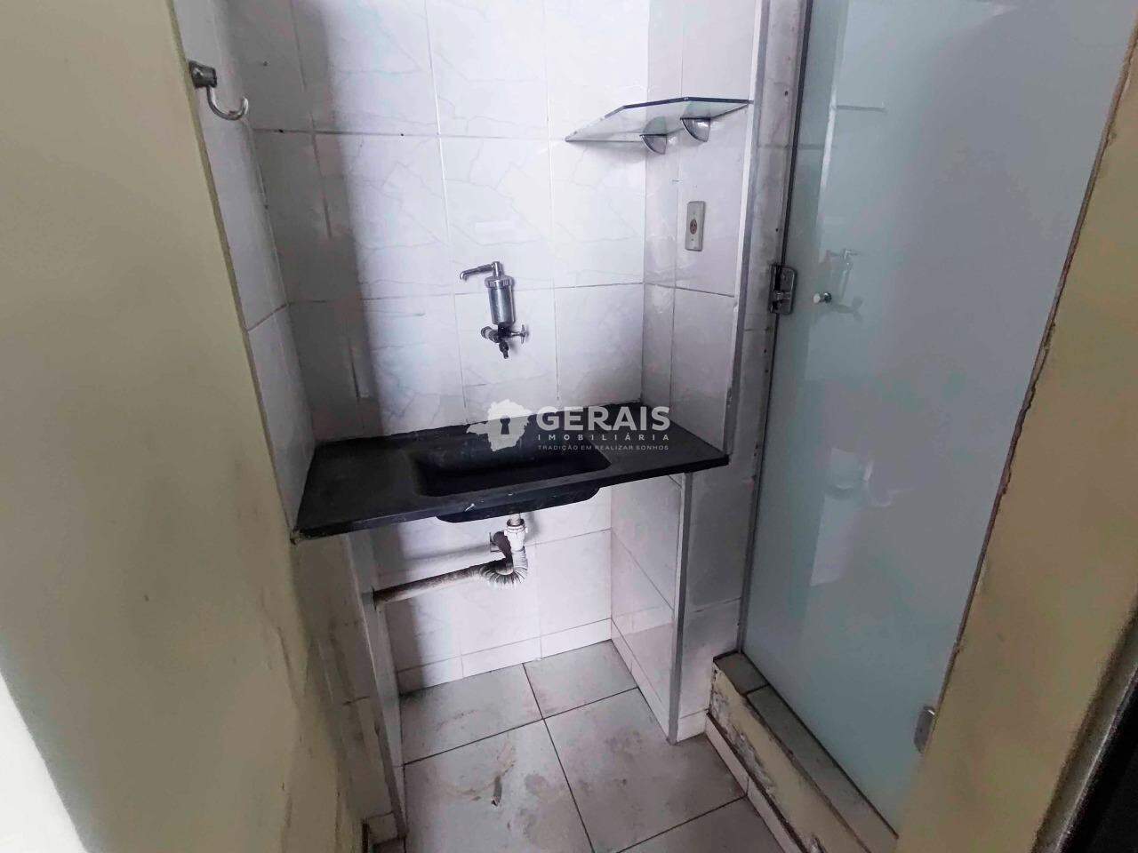 Galpão para aluguel no VILA BELO HORIZONTE: 08 - COZINHA