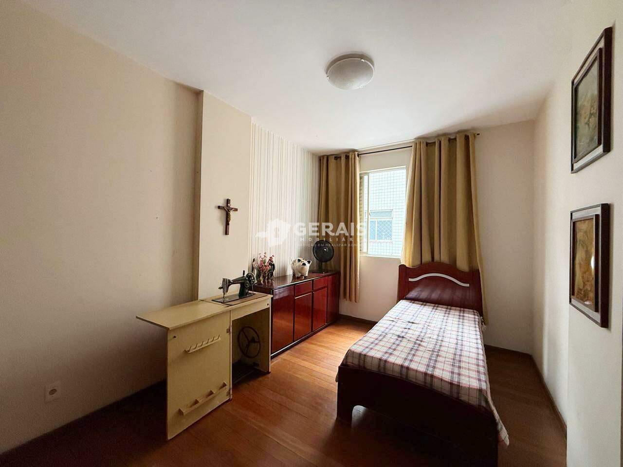 Apartamento à venda no CENTRO: 08- QUARTO 02