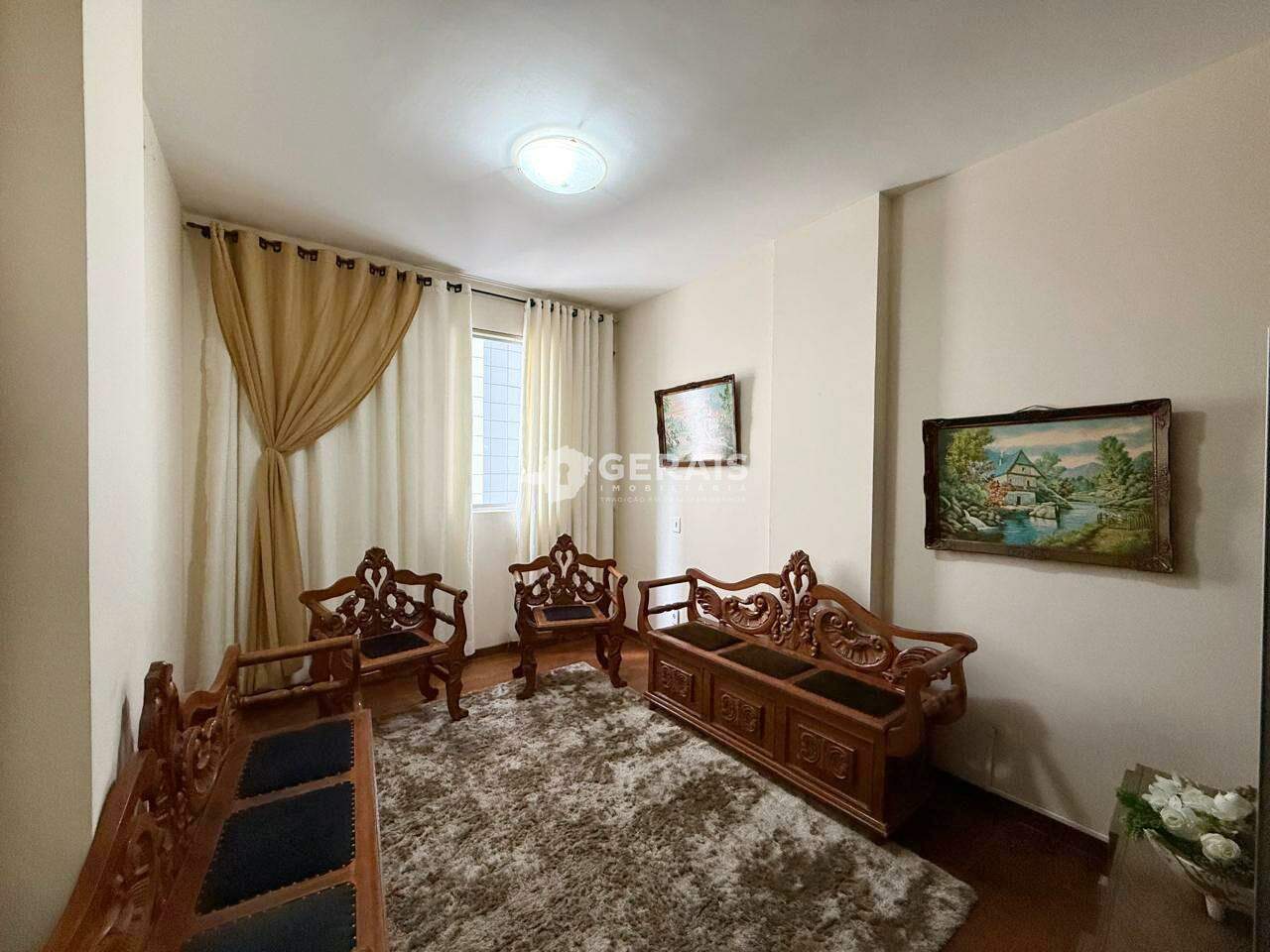Apartamento à venda no CENTRO: 07- QUARTO 01