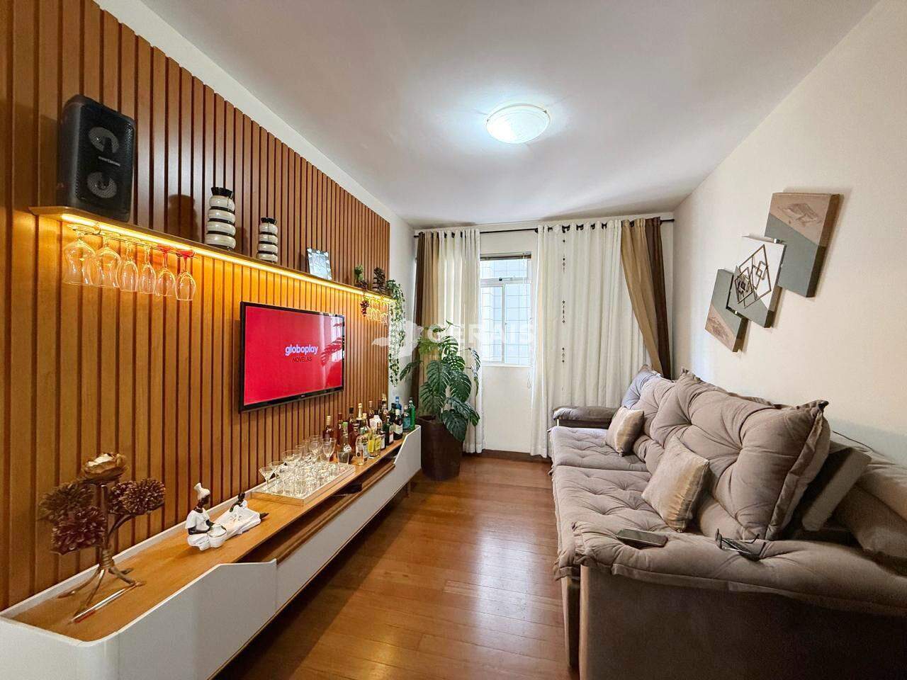 Apartamento à venda no CENTRO: 02- SALA