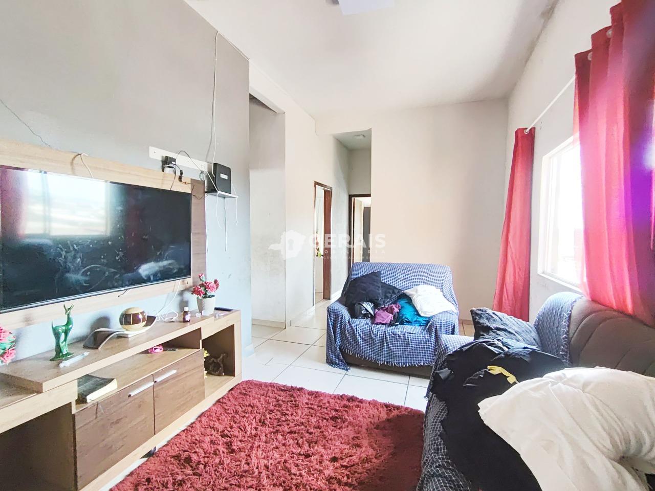 Casa à venda no SERRA VERDE: 03- SALA