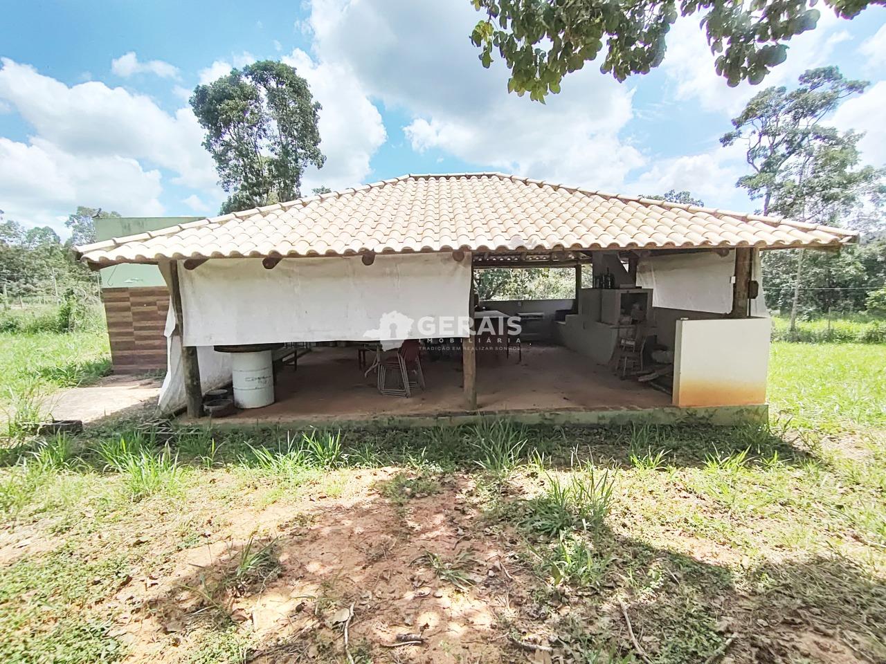 Chácara à venda no FAZENDA DO BARREIRO: 03- ÁREA GOURMET