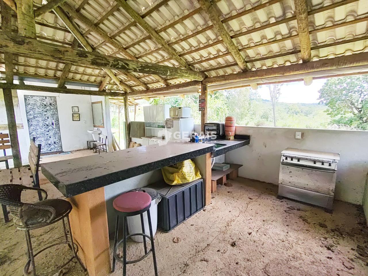 Chácara à venda no FAZENDA DO BARREIRO: 06- ÁREA GOURMET