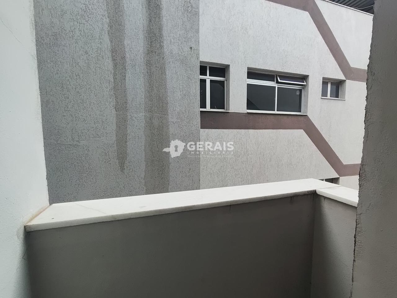 Apartamento para aluguel no SANTA CLARA: 05- SACADA