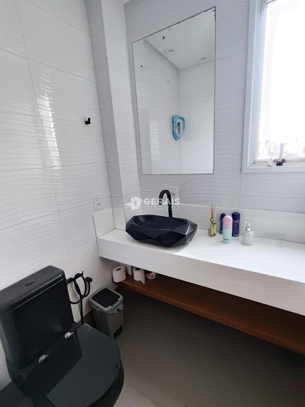 Apto Cobertura para aluguel no CENTRO: 09- BANHO SOCIAL 01