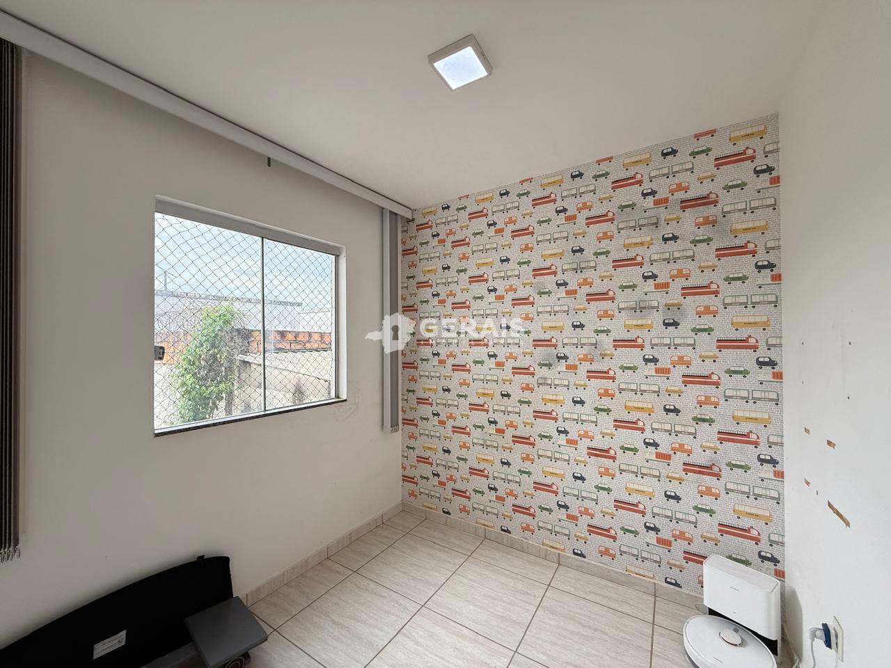 Sobrado à venda no PADRE EUSTAQUIO: 06- QUARTO 02