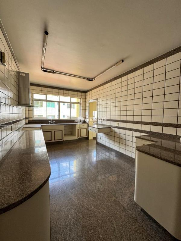 Apartamento à venda no CENTRO: 07- COZINHA