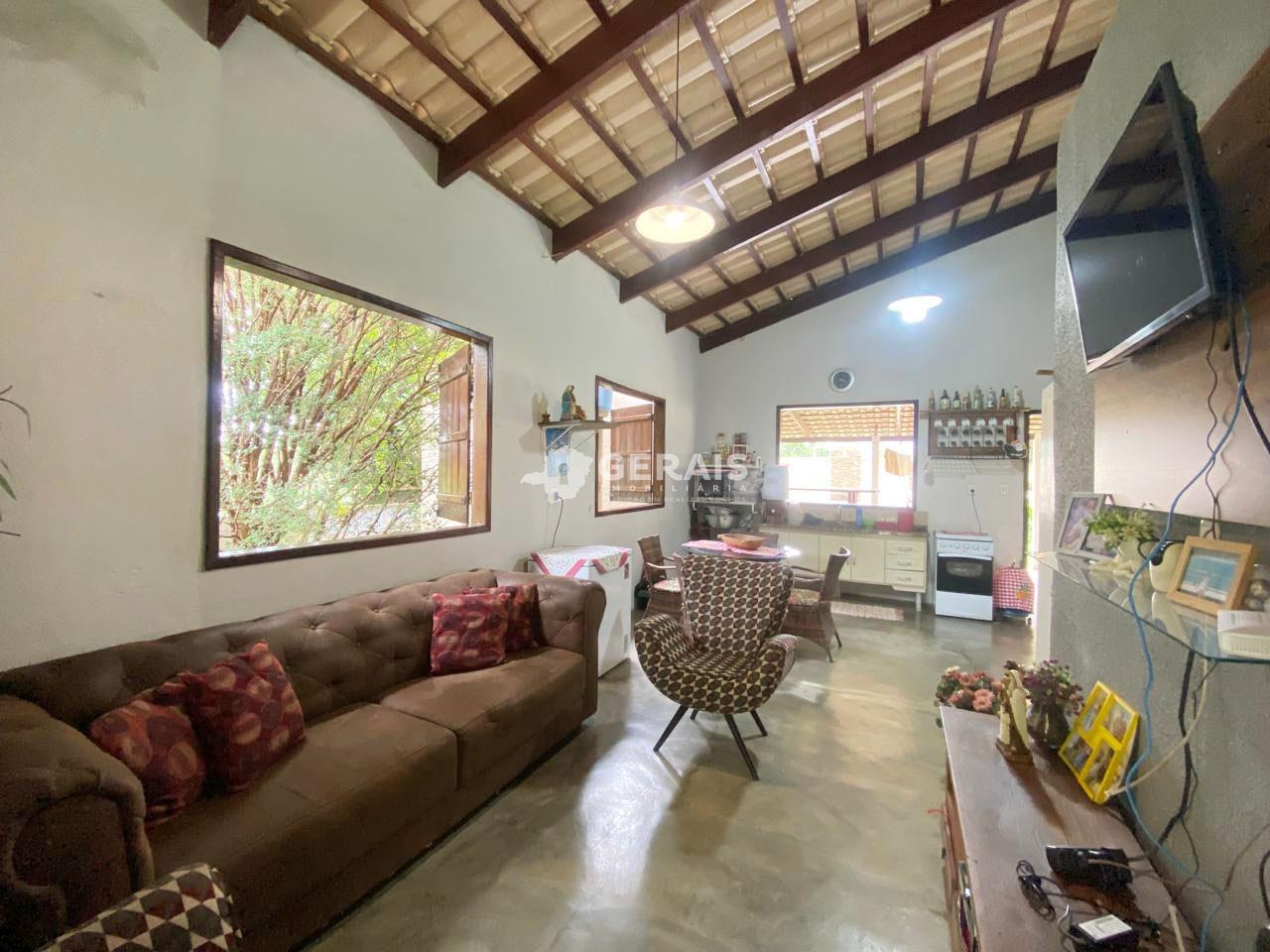 Chácara à venda no Comunidade dos Lopes: 04- SALA