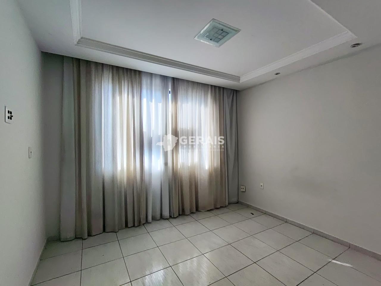 Apartamento para aluguel no SANTA CLARA: 07- QUARTO 01