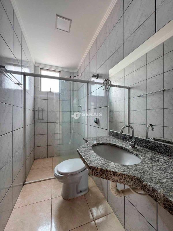 Apartamento para aluguel no ESPLANADA: 06- BANHO SOCIAL