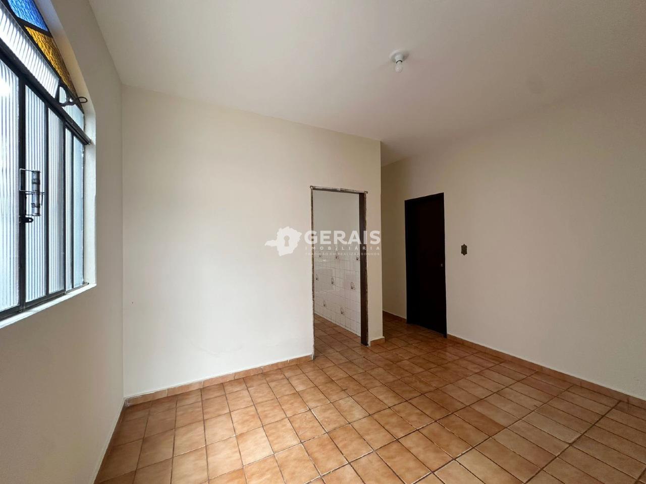 Casa à venda no SANTA ROSA: 04 - COPA