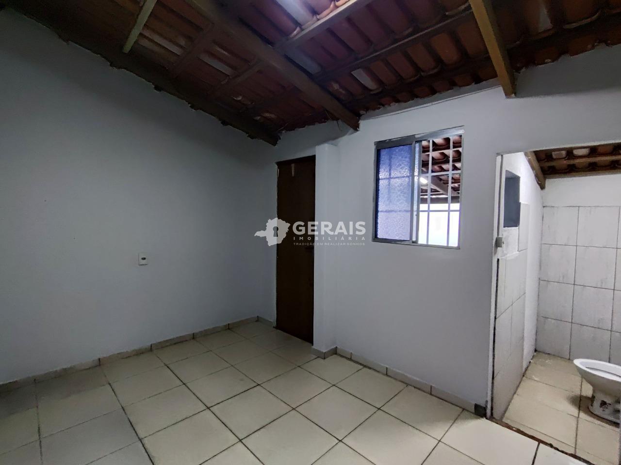 Casa para aluguel no SANTA TEREZA: 07- QUARTO SUÍTE