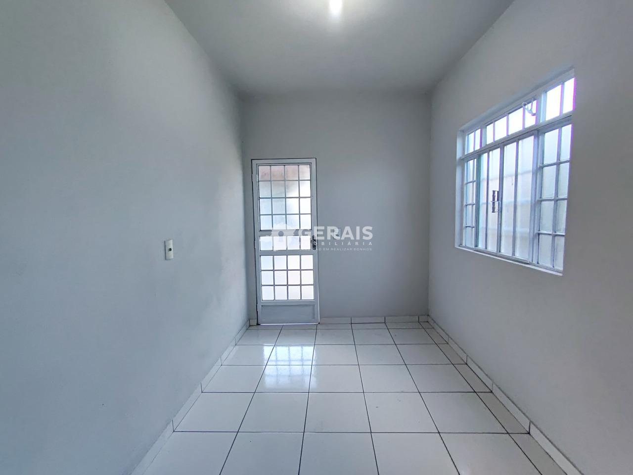 Casa para aluguel no SANTA TEREZA: 03- SALA