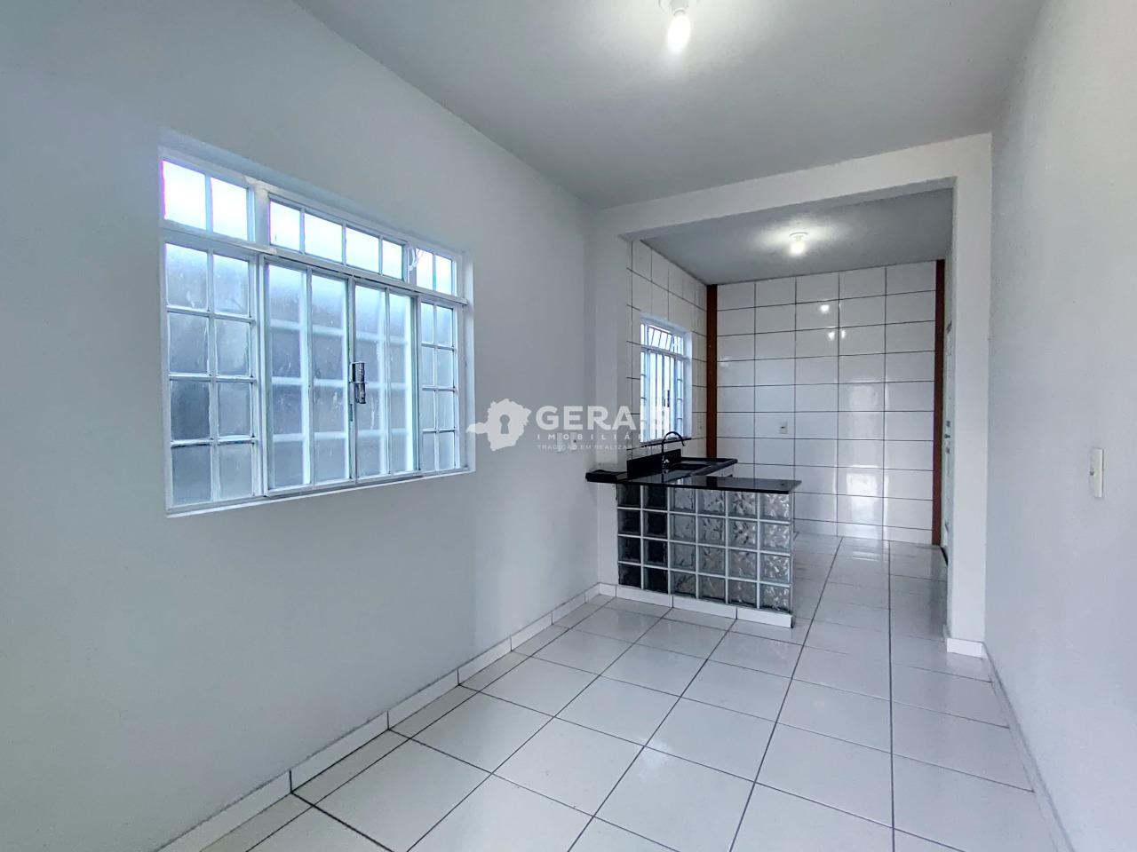 Casa para aluguel no SANTA TEREZA: 04- SALA