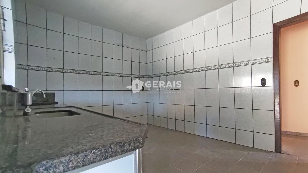 Casa para aluguel no SAO JUDAS TADEU: 09 - COZINHA