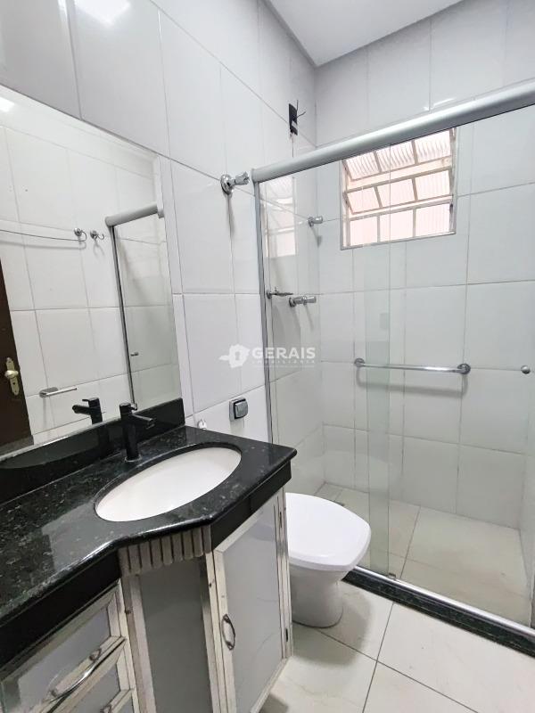 Casa para aluguel no BOM PASTOR: 06 - BANHO SUÍTE