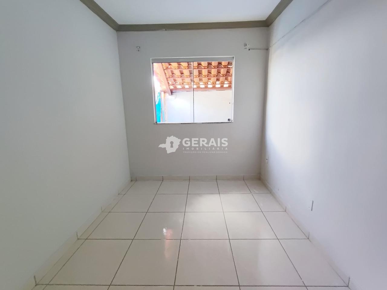 Casa para aluguel no SANTOS DUMONT: 08- QUARTO 02