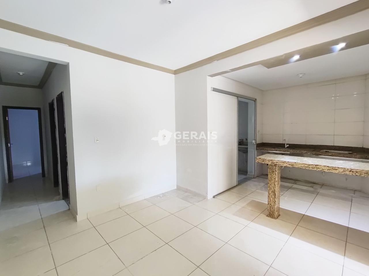 Casa para aluguel no SANTOS DUMONT: 03- SALA