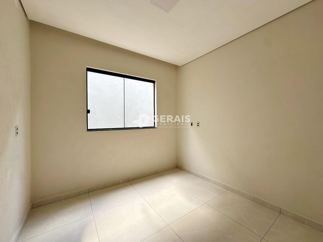 Casa à venda no QUINTA DAS PALMEIRAS: 06 - QUARTO 01