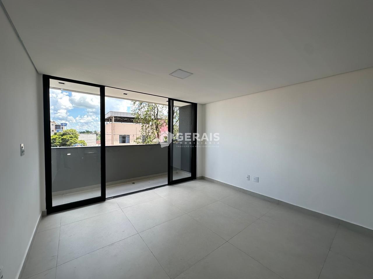 Apartamento à venda no SANTO ANTÔNIO: 02 - SALA