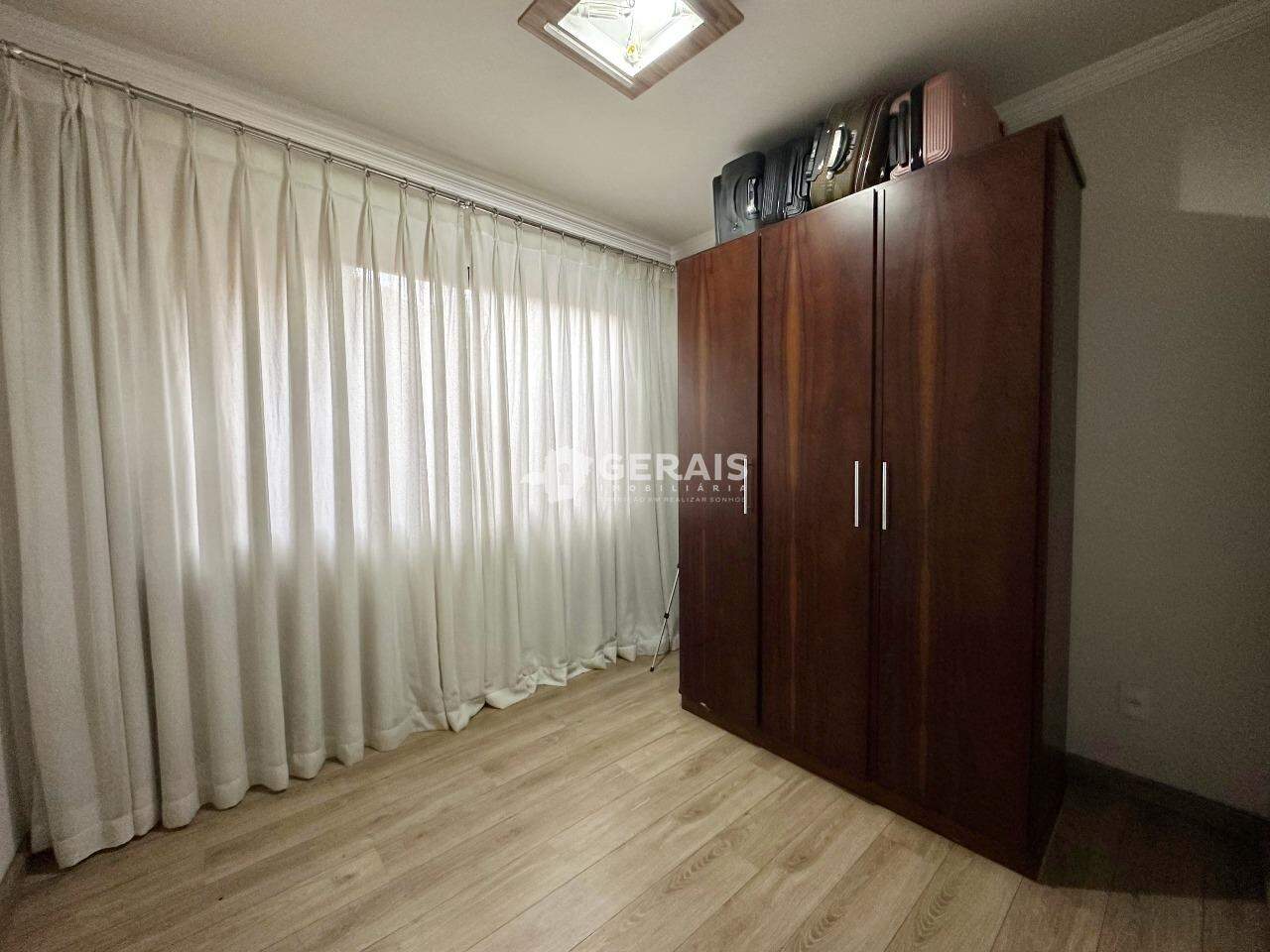 Casa à venda no SANTA CLARA: 07- QUARTO 01