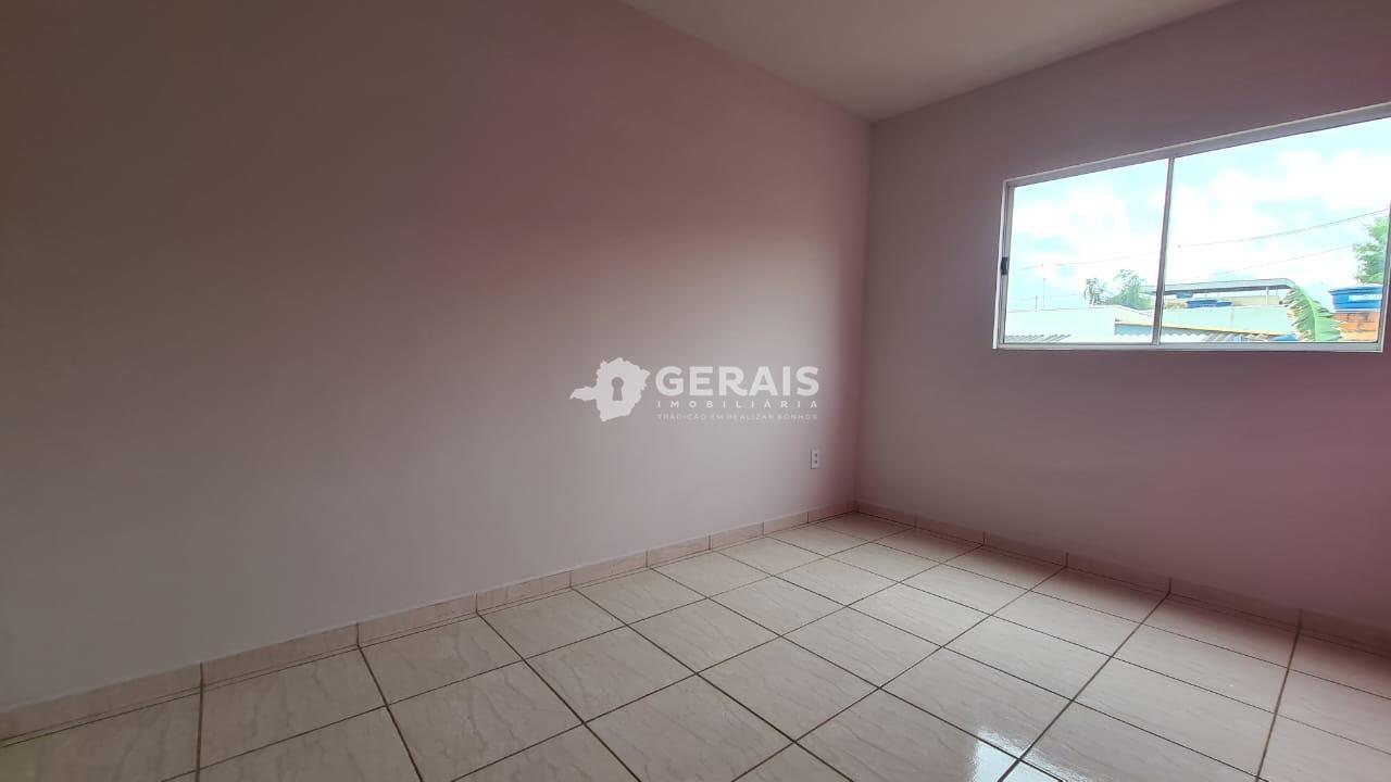 Casa para aluguel no FLORAMAR: 06 - QUARTO 01