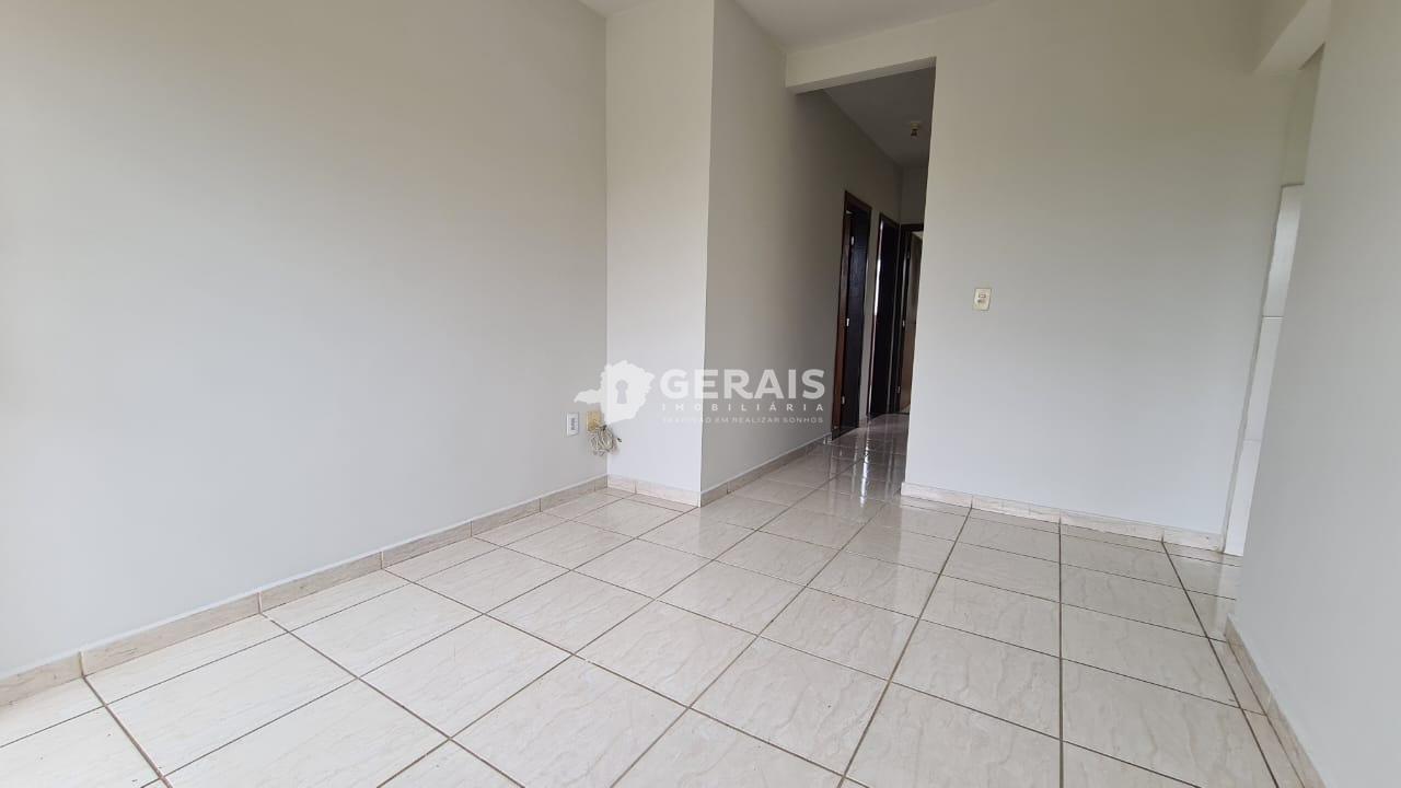 Casa para aluguel no FLORAMAR: 04 - SALA