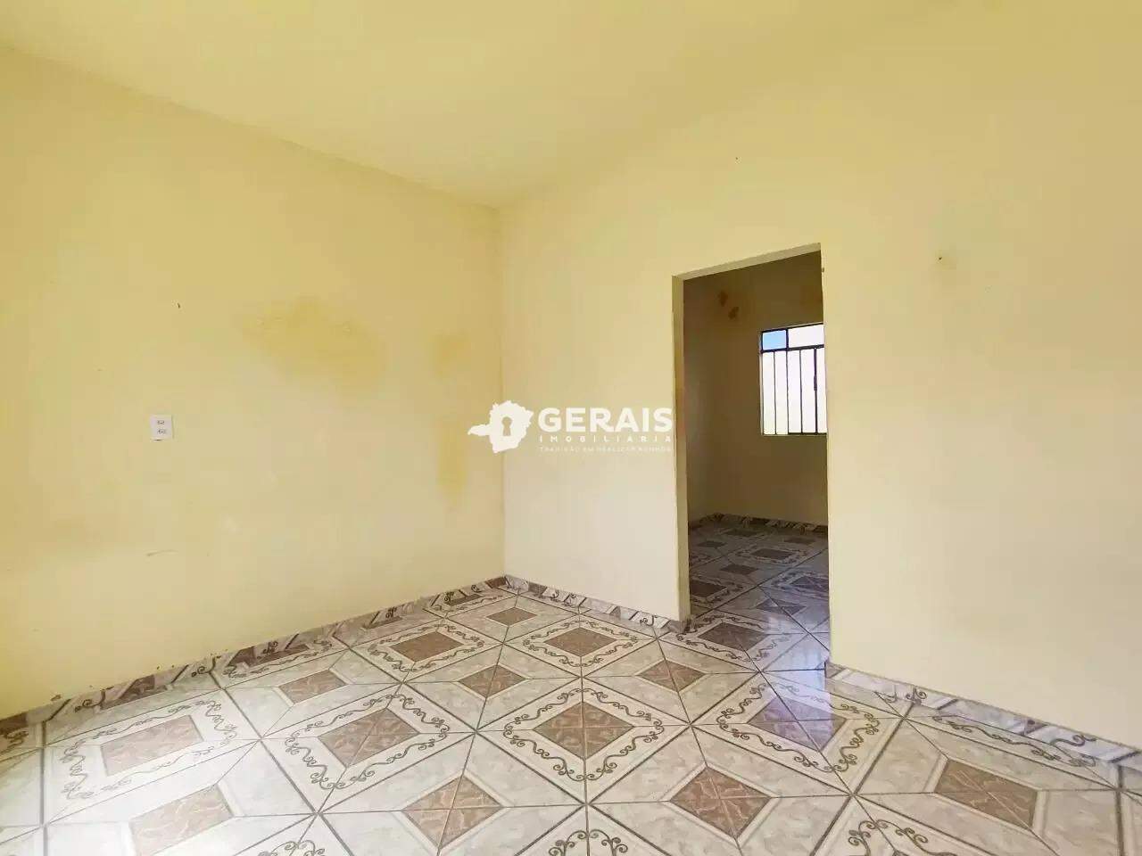 Casa à venda no SÃO JOSÉ: 03 - SALA