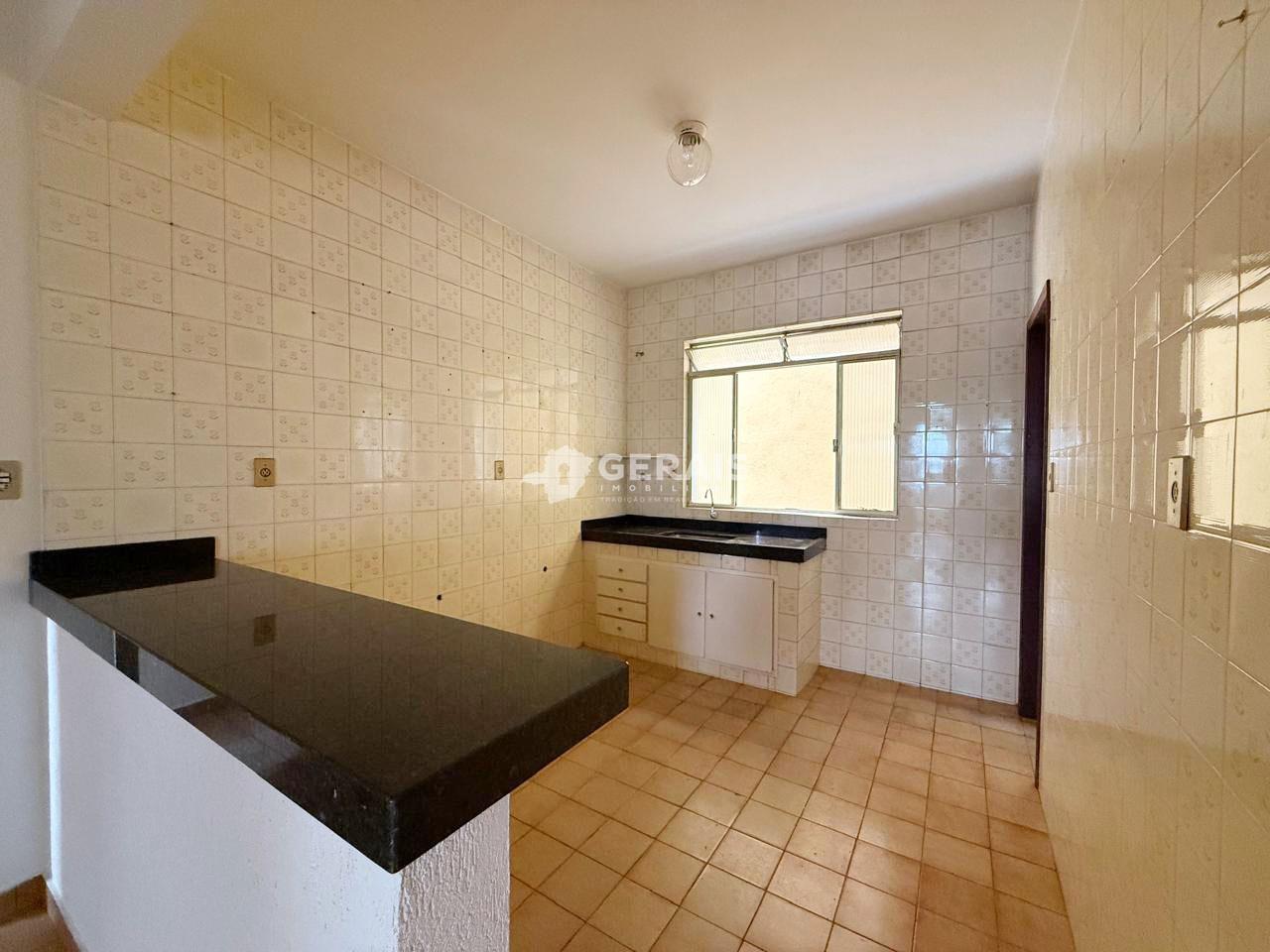 Apartamento à venda no AFONSO PENA: 06- COZINHA