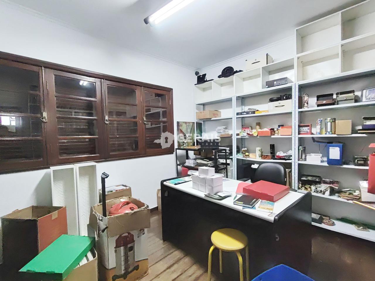 Casa à venda no CATALÃO: 07 - QUARTO 01