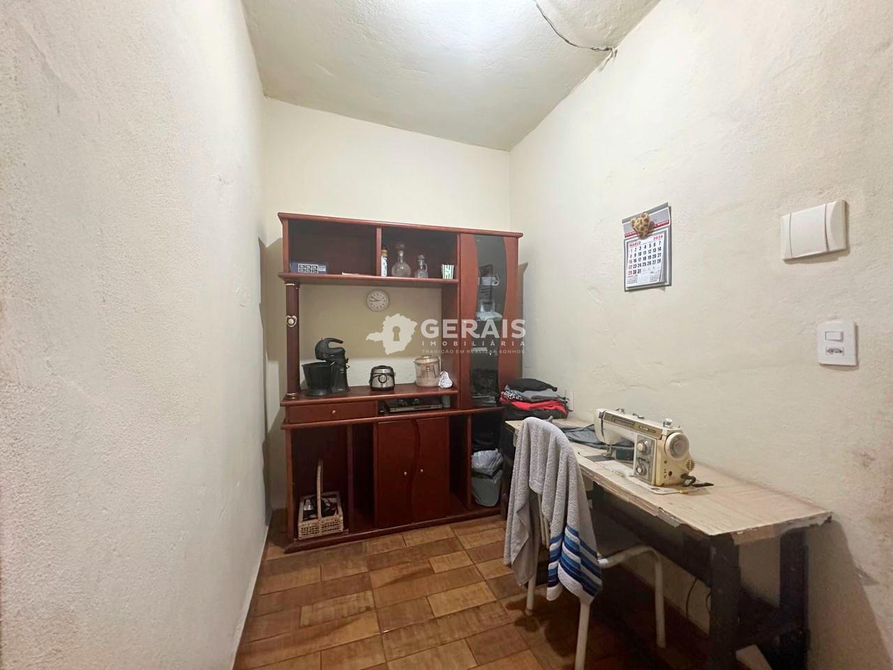 Casa à venda no SANTA CLARA: 04- COPA