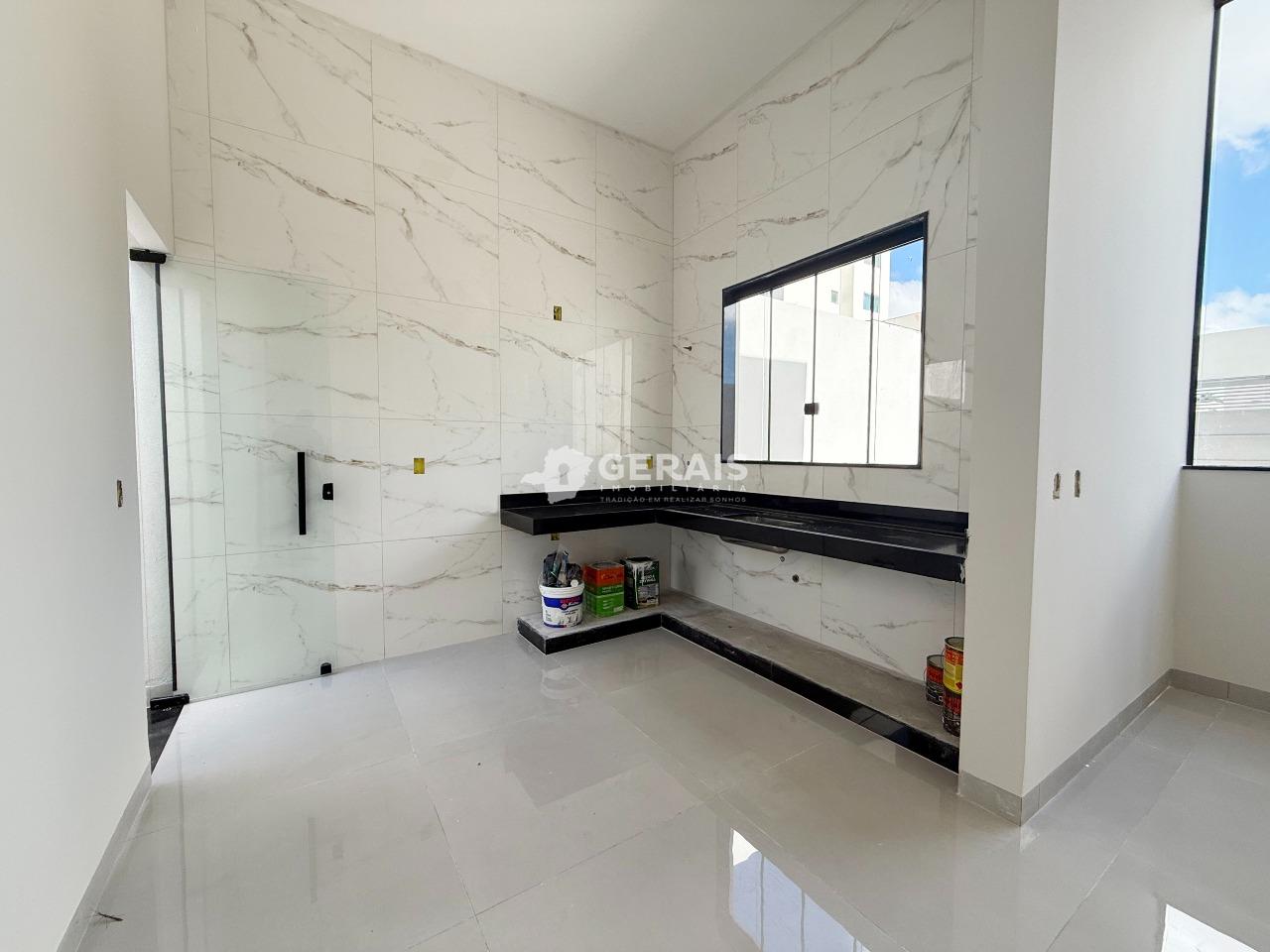 Casa à venda no CHANADOUR: 04 - COZINHA