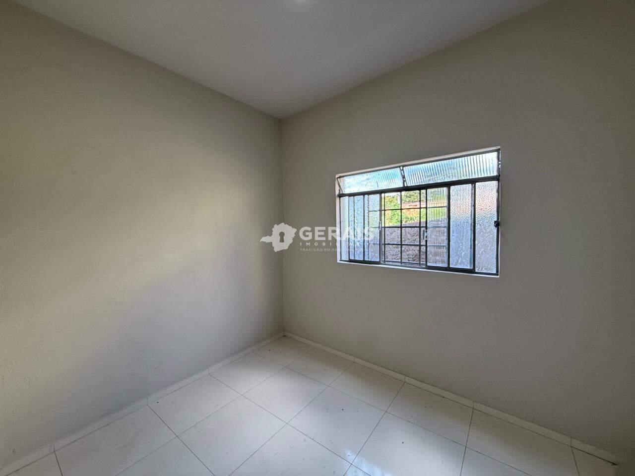 Casa para aluguel no SÃO LUÍS: 05- QUARTO 01