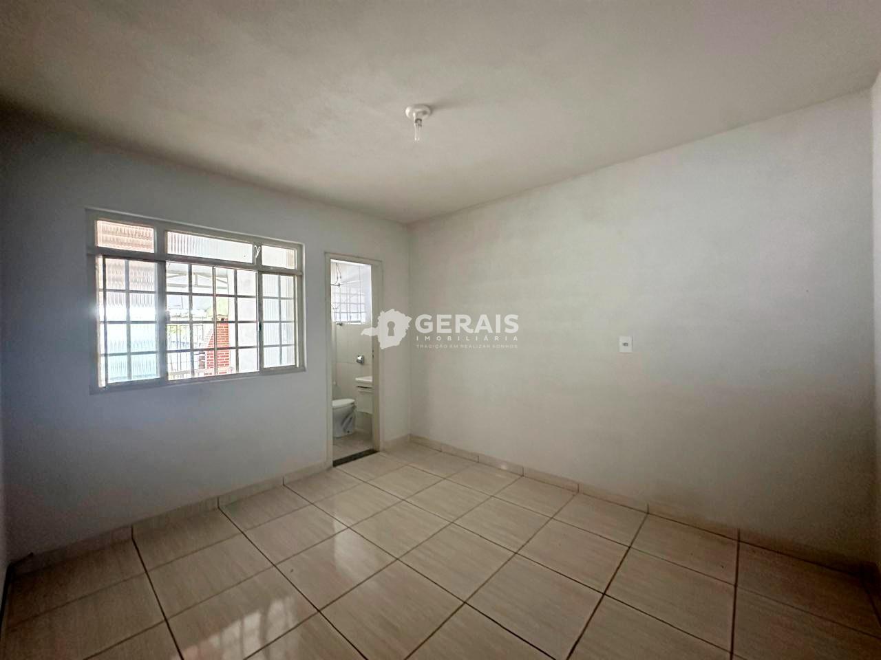 Casa à venda no JARDINOPOLIS: 04 - QUARTO SUÍTE