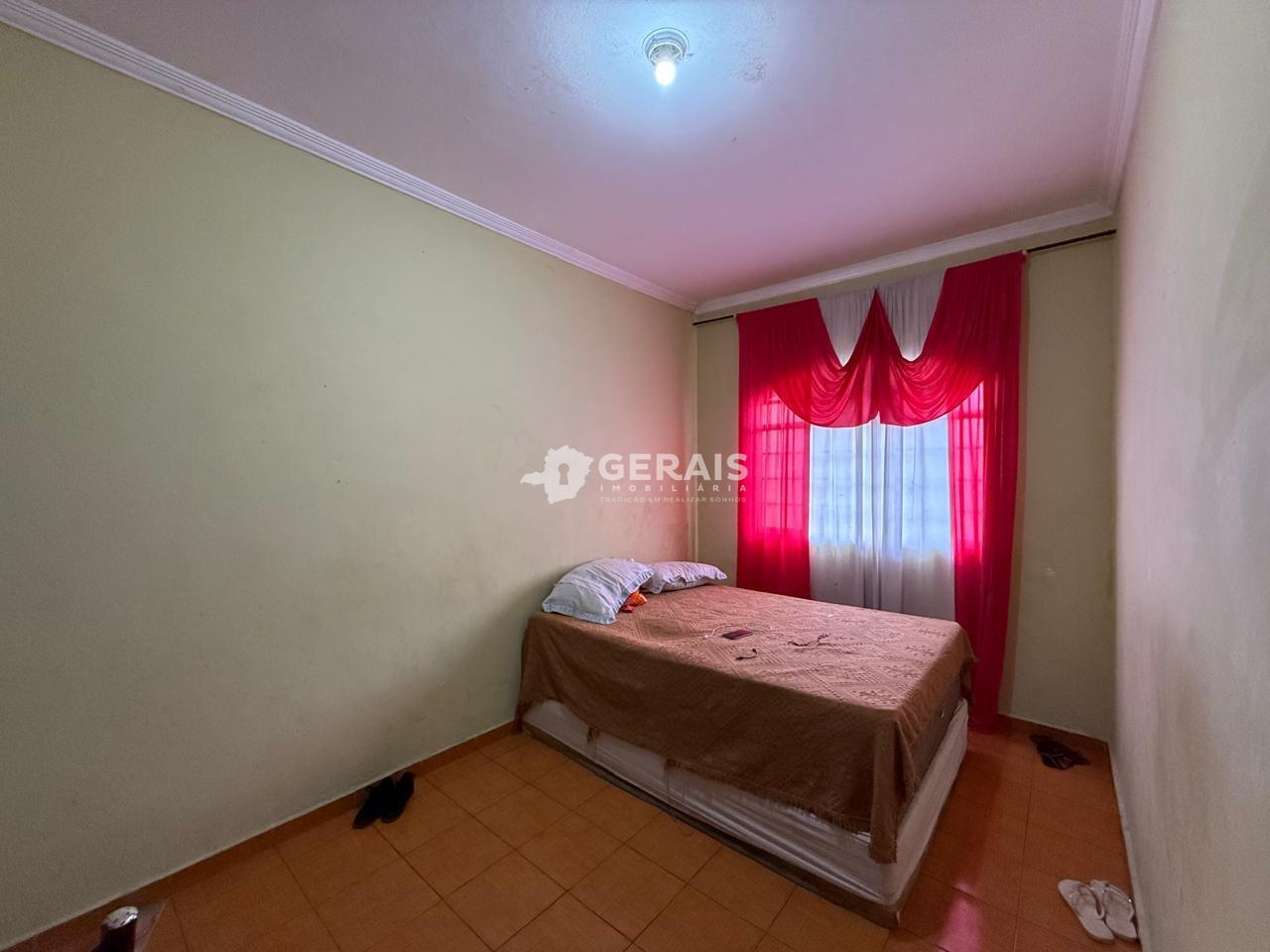 Casa à venda no SÃO JOSÉ: 07 - QUARTO