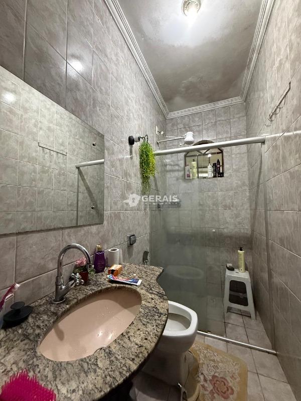 Casa à venda no SÃO JOSÉ: 08 - BANHO SOCIAL