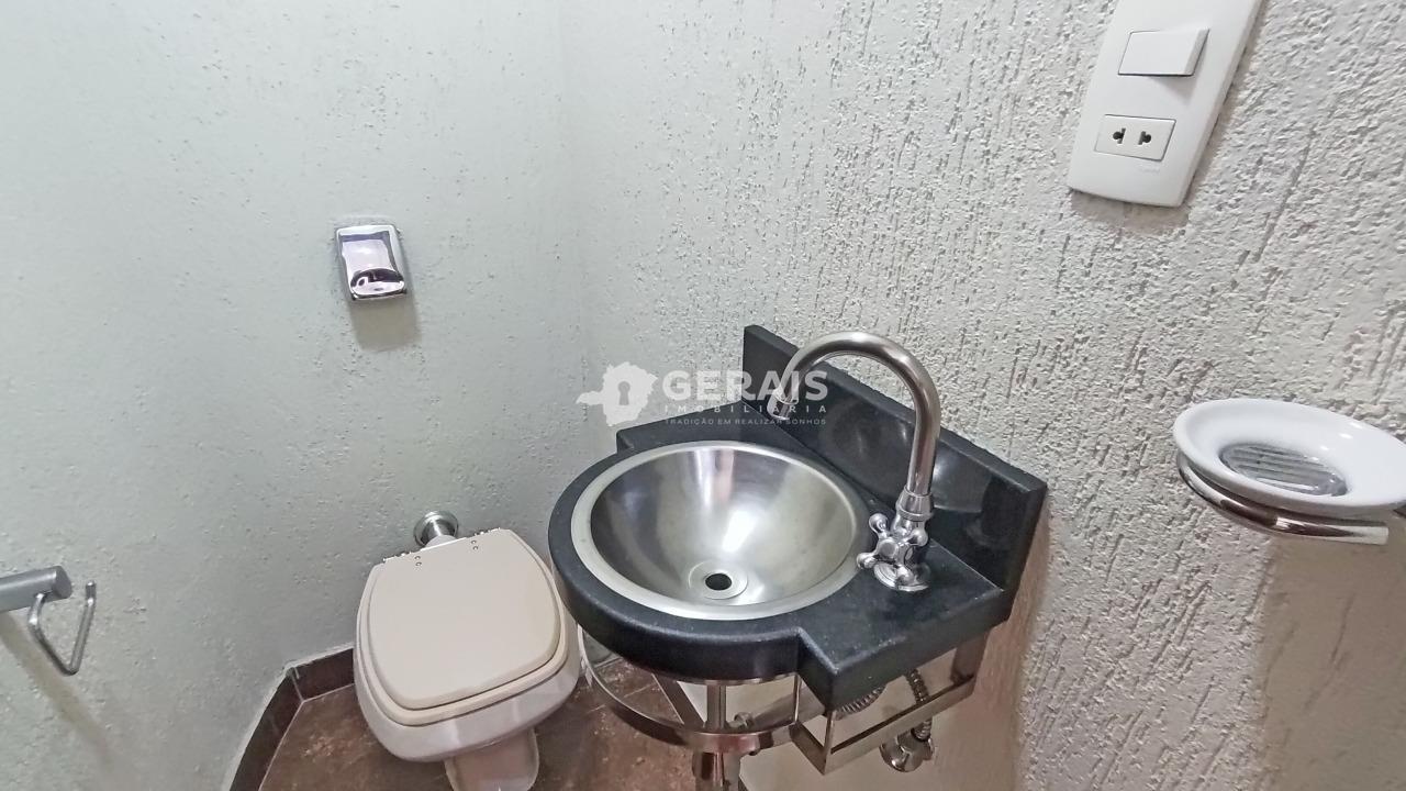 Apartamento para aluguel no CENTRO: 08- LAVABO