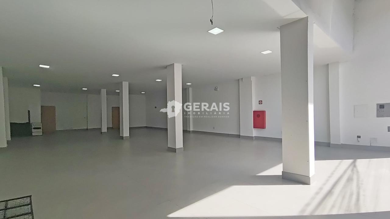 Loja para aluguel no INTERLAGOS: 04- LOJA