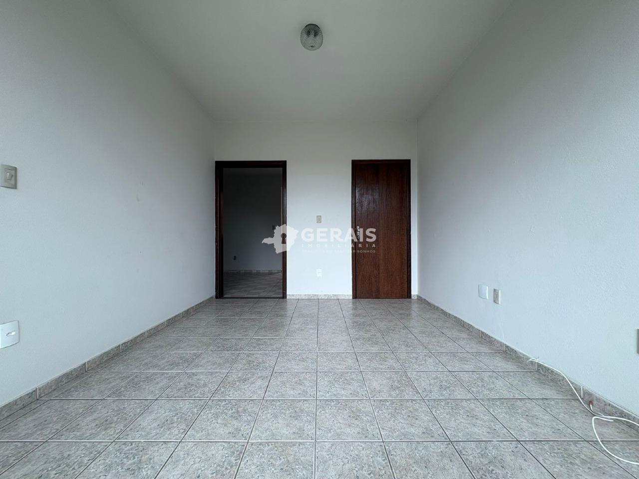 Apartamento para aluguel no PORTO VELHO: 04- SALA