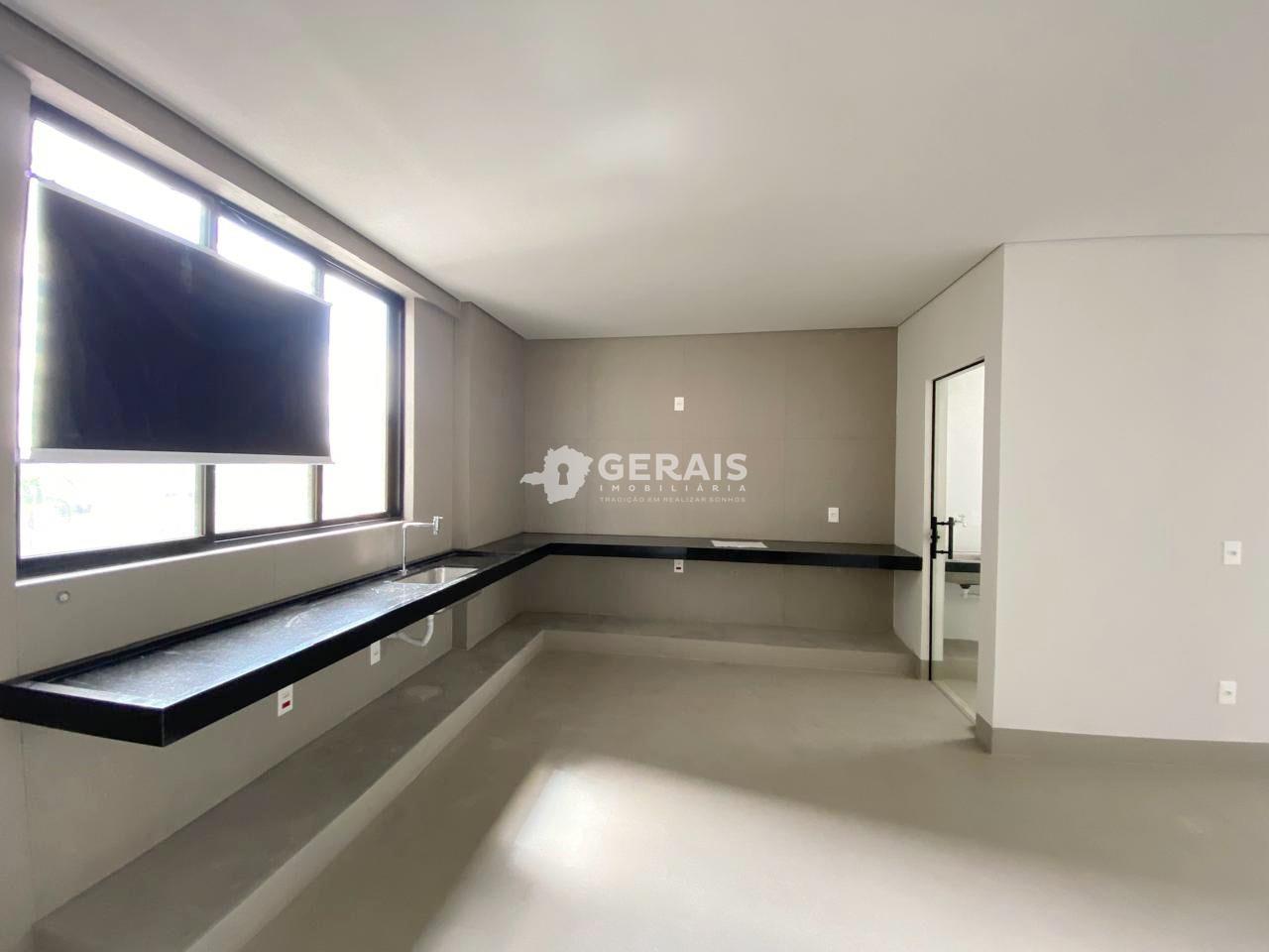 Apartamento à venda no CENTRO: 04 - COZINHA