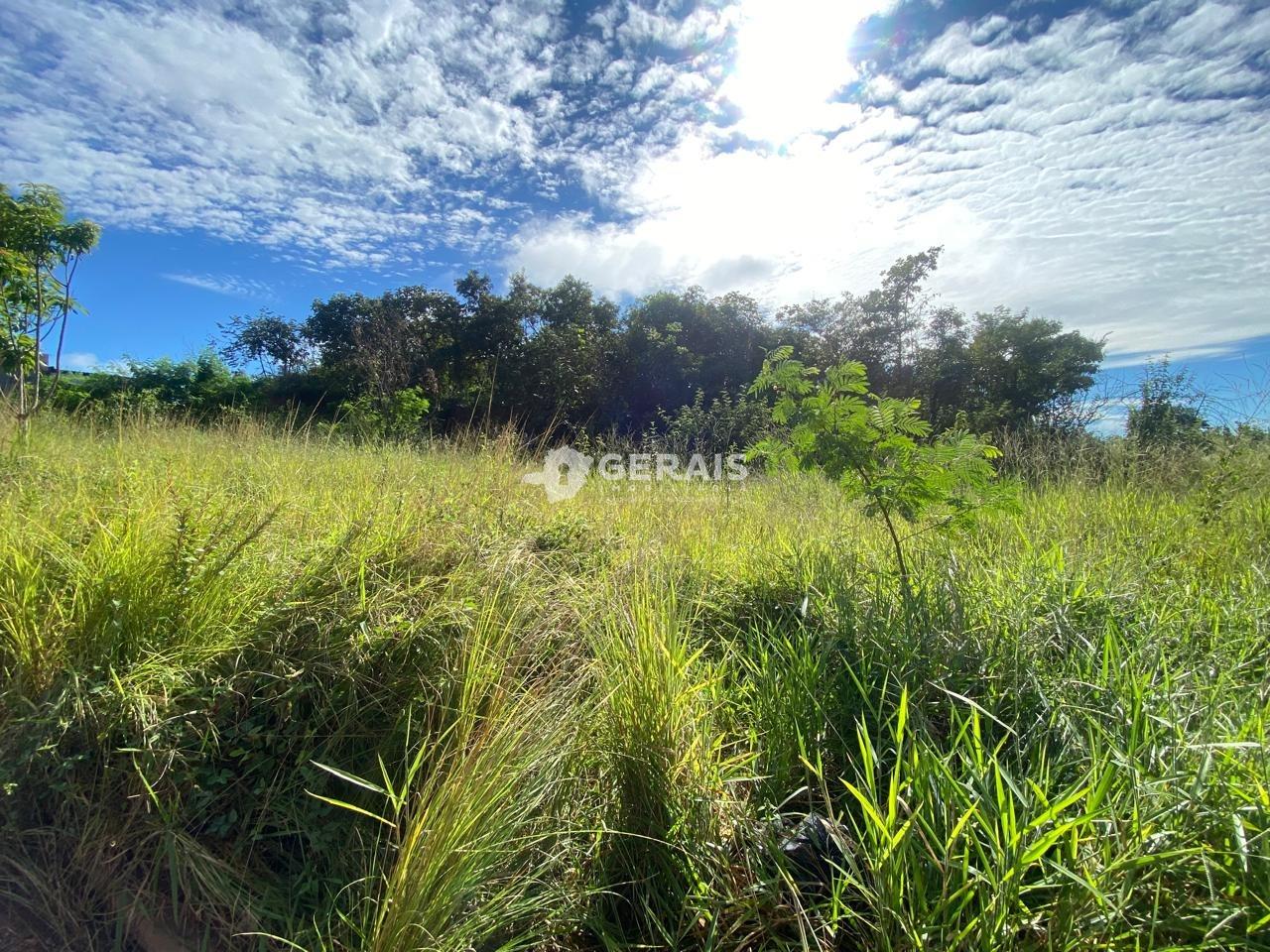 Lote à venda no COPACABANA: 02- LOTE