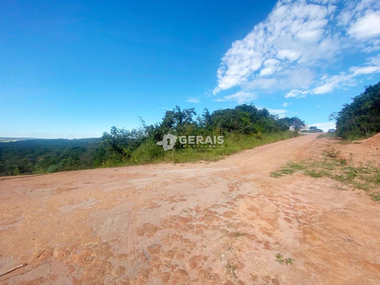 Lote à venda no ITACOLOMI: 03- LOTE